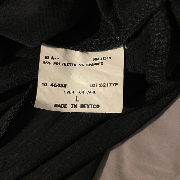 BCX Y2K Layered Top w/ Built in Necklace - Picture 9 of 9